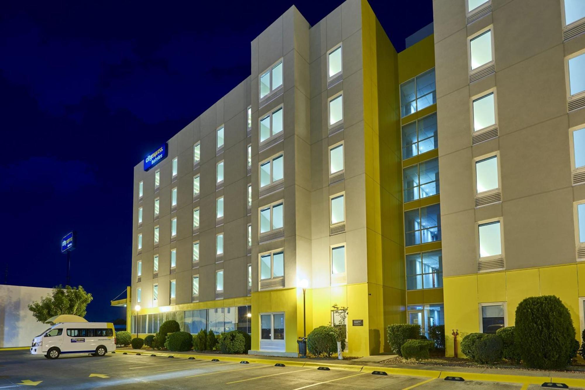 City Express By Marriott Σιουδάδ Χουάρες Εξωτερικό φωτογραφία