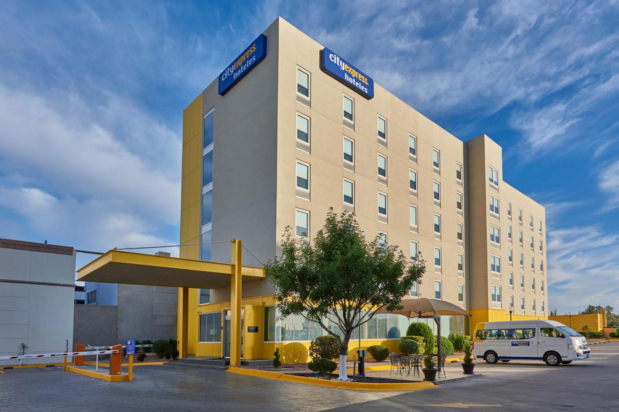 City Express By Marriott Σιουδάδ Χουάρες Εξωτερικό φωτογραφία
